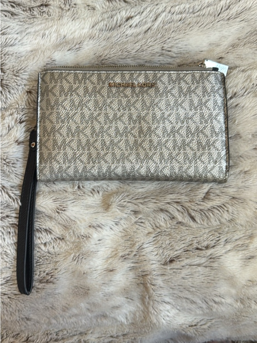 Michael Kors Jet Set Logo Smartphone Wallet